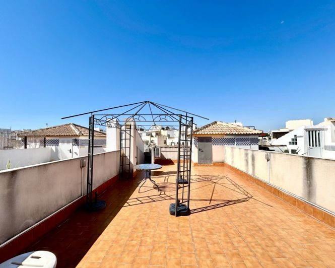 Image No.18-Appartement de 2 chambres à vendre à Los Altos
