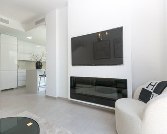 1553982lg