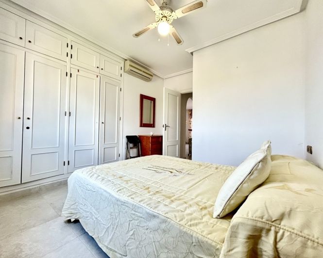 Image No.15-2 Bed Apartment for sale