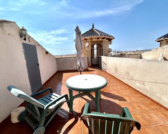 Image No.21-2 Bed Apartment for sale