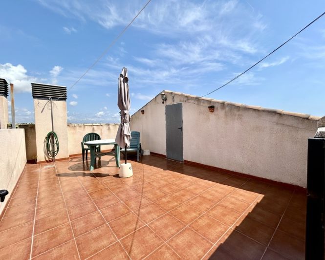 Image No.22-2 Bed Apartment for sale