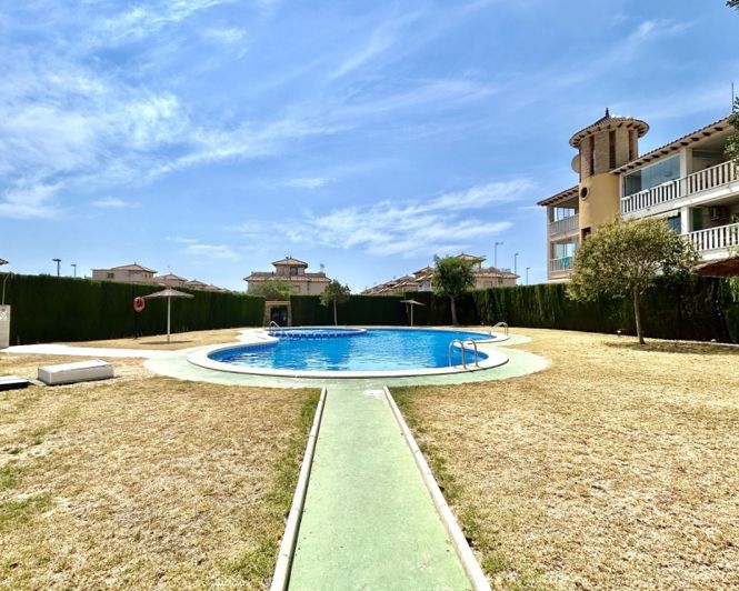 Image No.31-2 Bed Apartment for sale