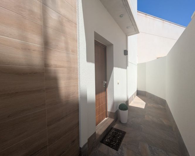 Image No.44-3 Bed Villa for sale