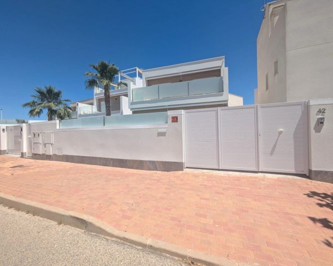 Image No.47-3 Bed Villa for sale