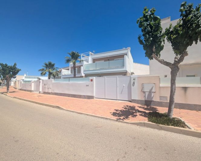 Image No.48-3 Bed Villa for sale