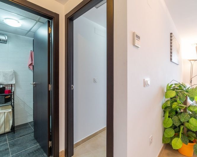 Image No.27-2 Bed Apartment for sale