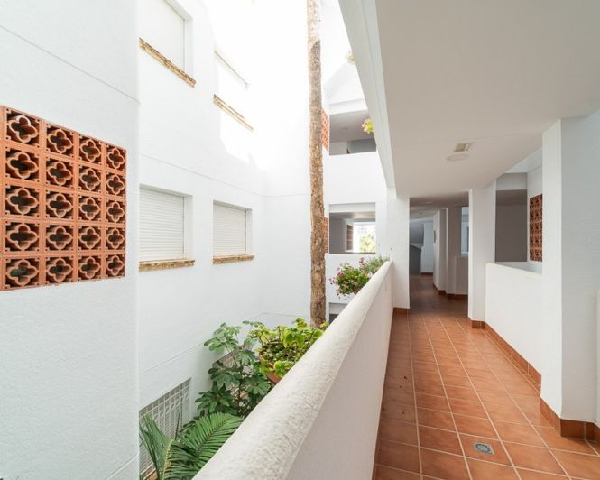Image No.34-2 Bed Apartment for sale