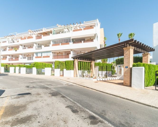 Image No.35-2 Bed Apartment for sale