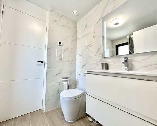 Image No.23-2 Bed Apartment for sale