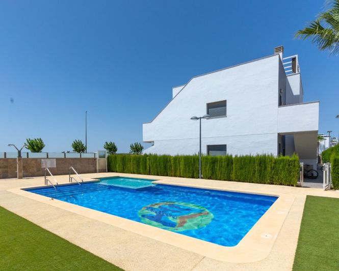 Image No.24-2 Bed Apartment for sale