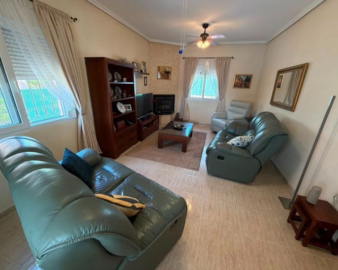 Image No.12-3 Bed Villa for sale