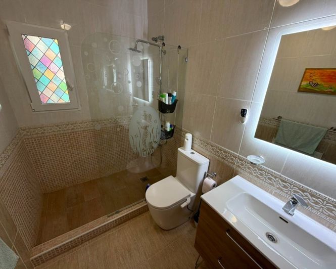 Image No.18-3 Bed Villa for sale