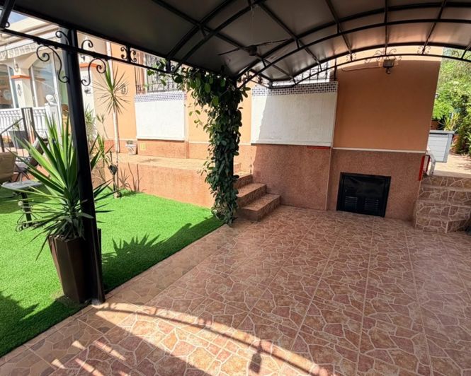 Image No.3-Villa de 3 chambres à vendre à Los Montesinos