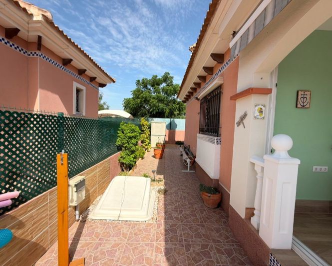 Image No.5-3 Bed Villa for sale