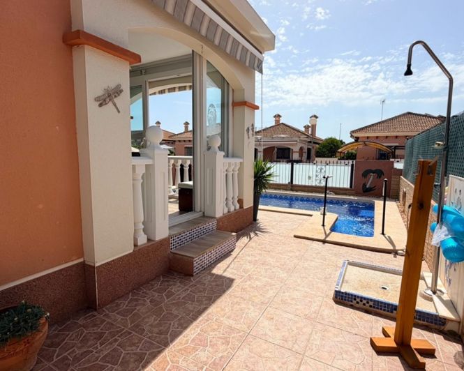 Image No.7-3 Bed Villa for sale
