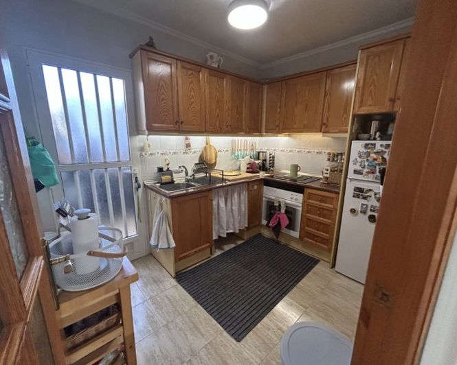 Image No.12-3 Bed Apartment for sale
