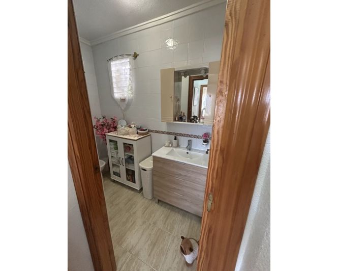 Image No.37-3 Bed Apartment for sale