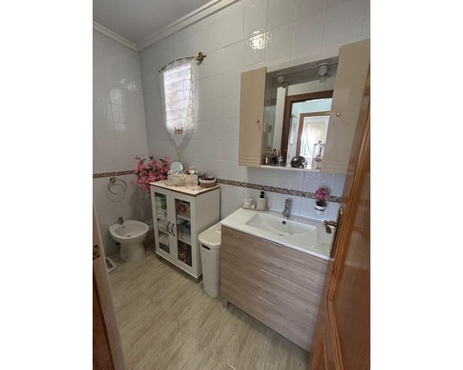 Image No.42-3 Bed Apartment for sale