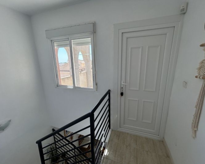 Image No.46-3 Bed Apartment for sale
