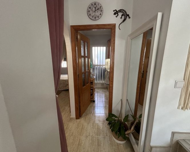 Image No.8-3 Bed Apartment for sale