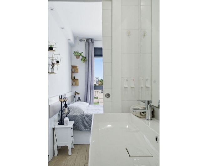 Image No.29-2 Bed Apartment for sale