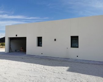 1567318lg