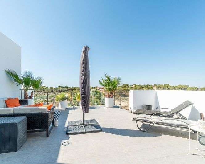 Image No.36-3 Bed Apartment for sale