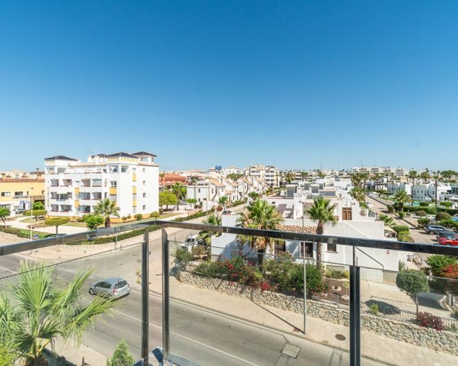Image No.46-3 Bed Apartment for sale