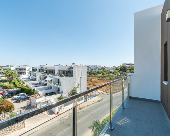 Image No.47-3 Bed Apartment for sale