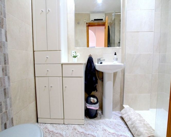 Image No.18-2 Bed Apartment for sale