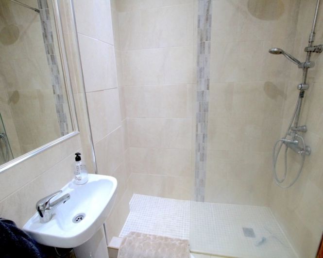 Image No.19-2 Bed Apartment for sale