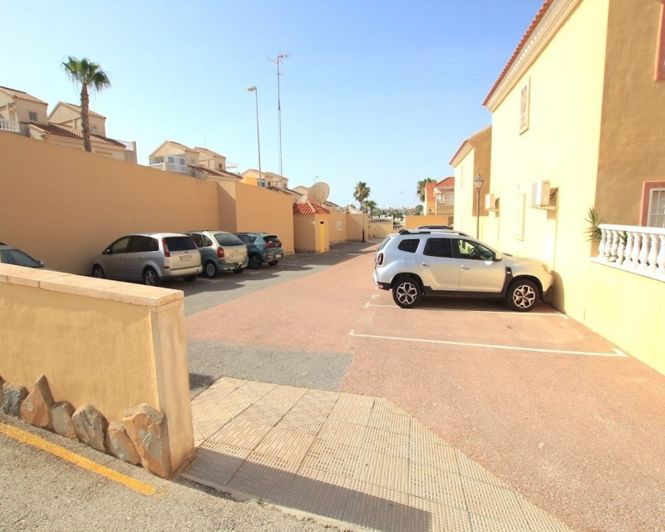 Image No.29-2 Bed Apartment for sale