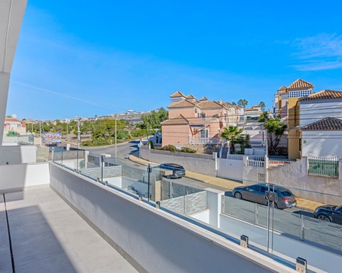Image No.34-3 Bed Villa for sale