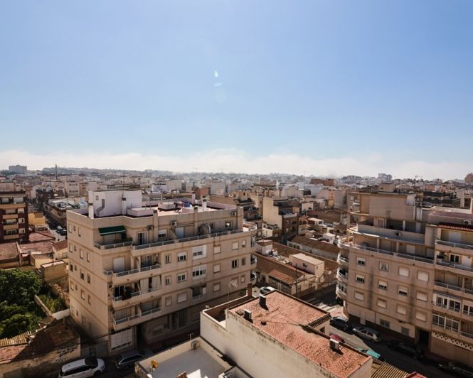 Image No.30-2 Bed Apartment for sale