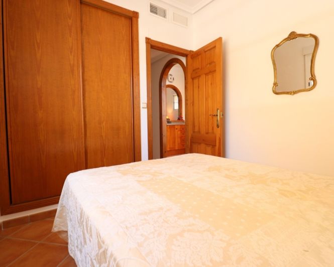 Image No.15-5 Bed Villa for sale