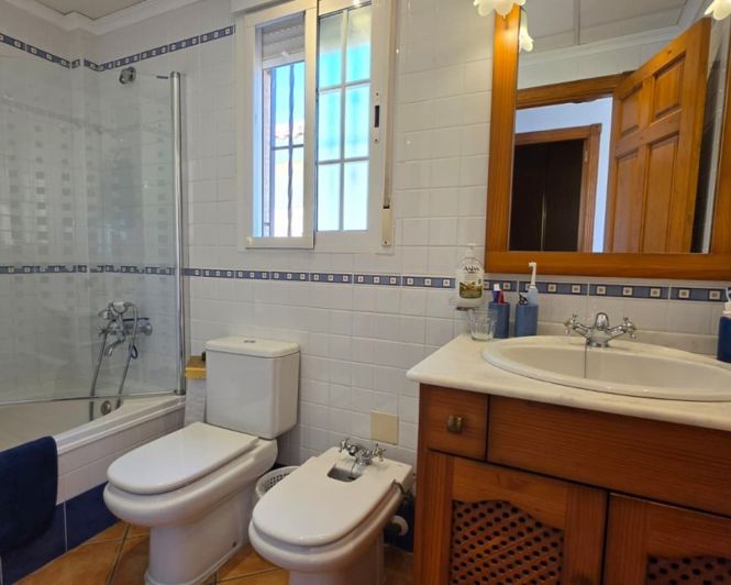 Image No.19-5 Bed Villa for sale