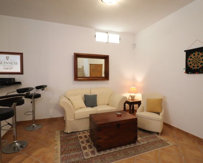 Image No.25-5 Bed Villa for sale