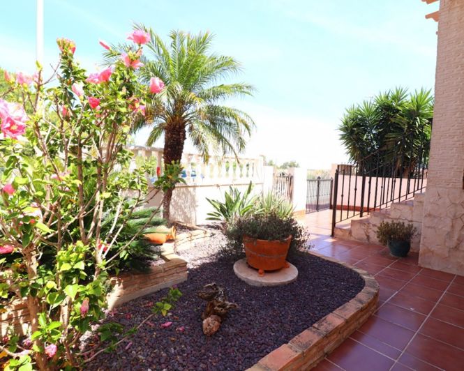 Image No.36-5 Bed Villa for sale