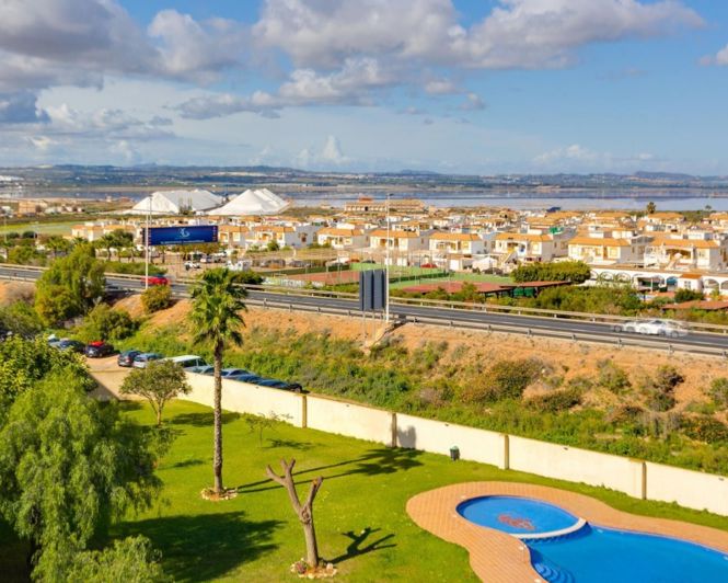 Image No.26-Appartement de 2 chambres à vendre à Torrevieja