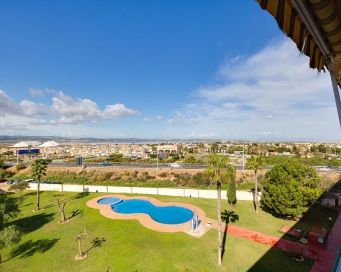 Image No.27-Appartement de 2 chambres à vendre à Torrevieja
