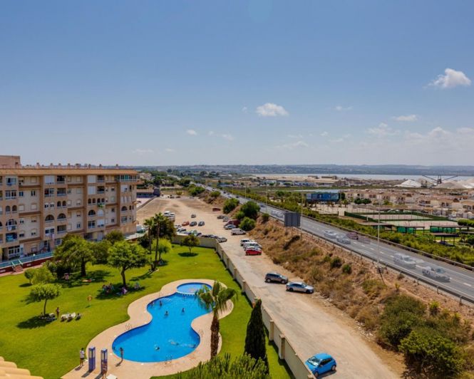 Image No.48-Appartement de 2 chambres à vendre à Torrevieja