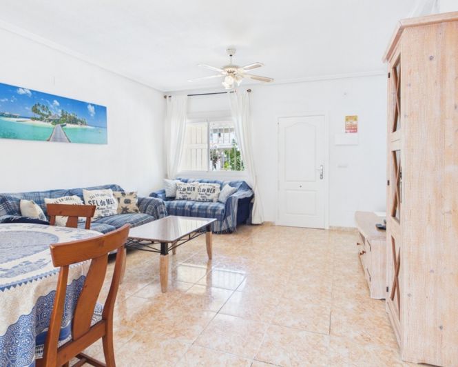 Image No.17-3 Bed Townhouse for sale