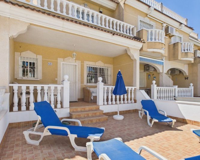 Image No.2-3 Bed Townhouse for sale