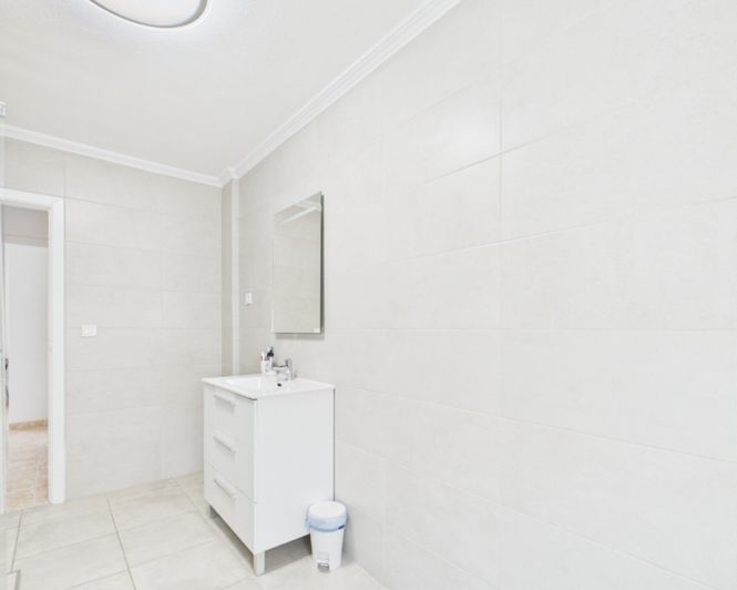 Image No.39-3 Bed Townhouse for sale