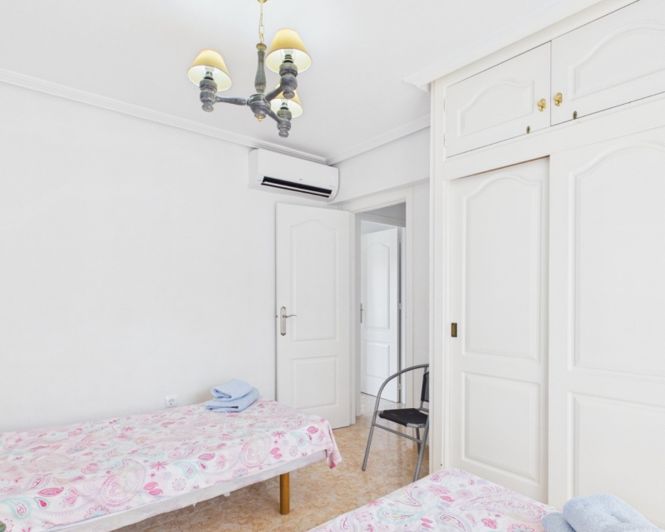 Image No.45-3 Bed Townhouse for sale