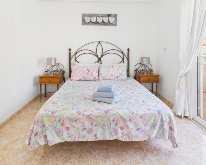 Image No.47-3 Bed Townhouse for sale