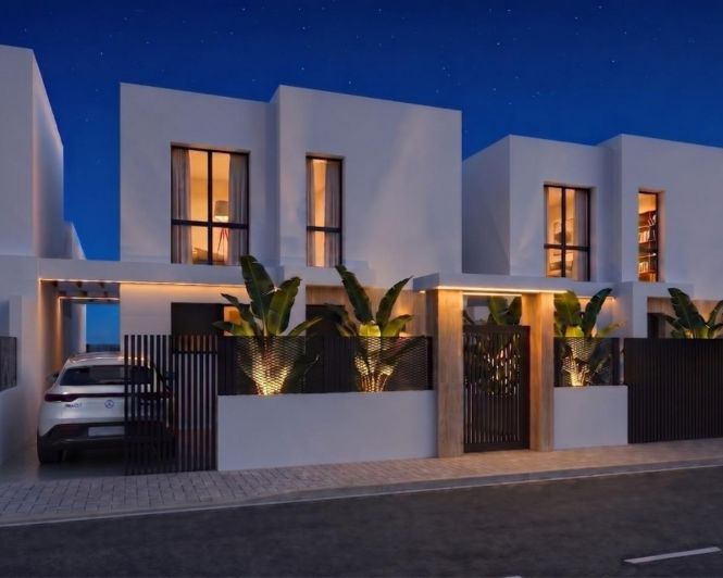 Image No.12-3 Bed Townhouse for sale