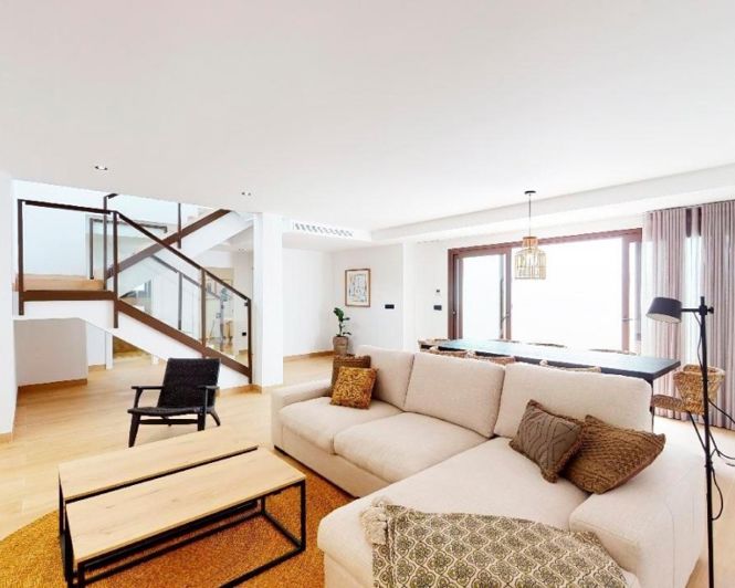 Image No.6-4 Bed Villa for sale