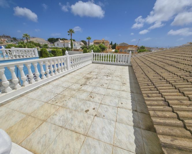 Image No.40-3 Bed Villa for sale
