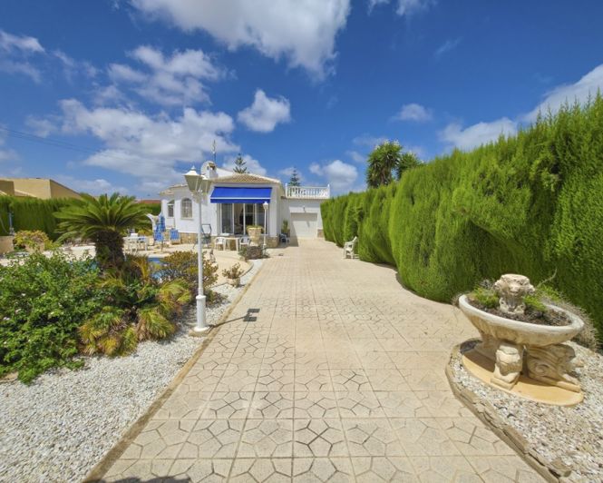 Image No.50-3 Bed Villa for sale